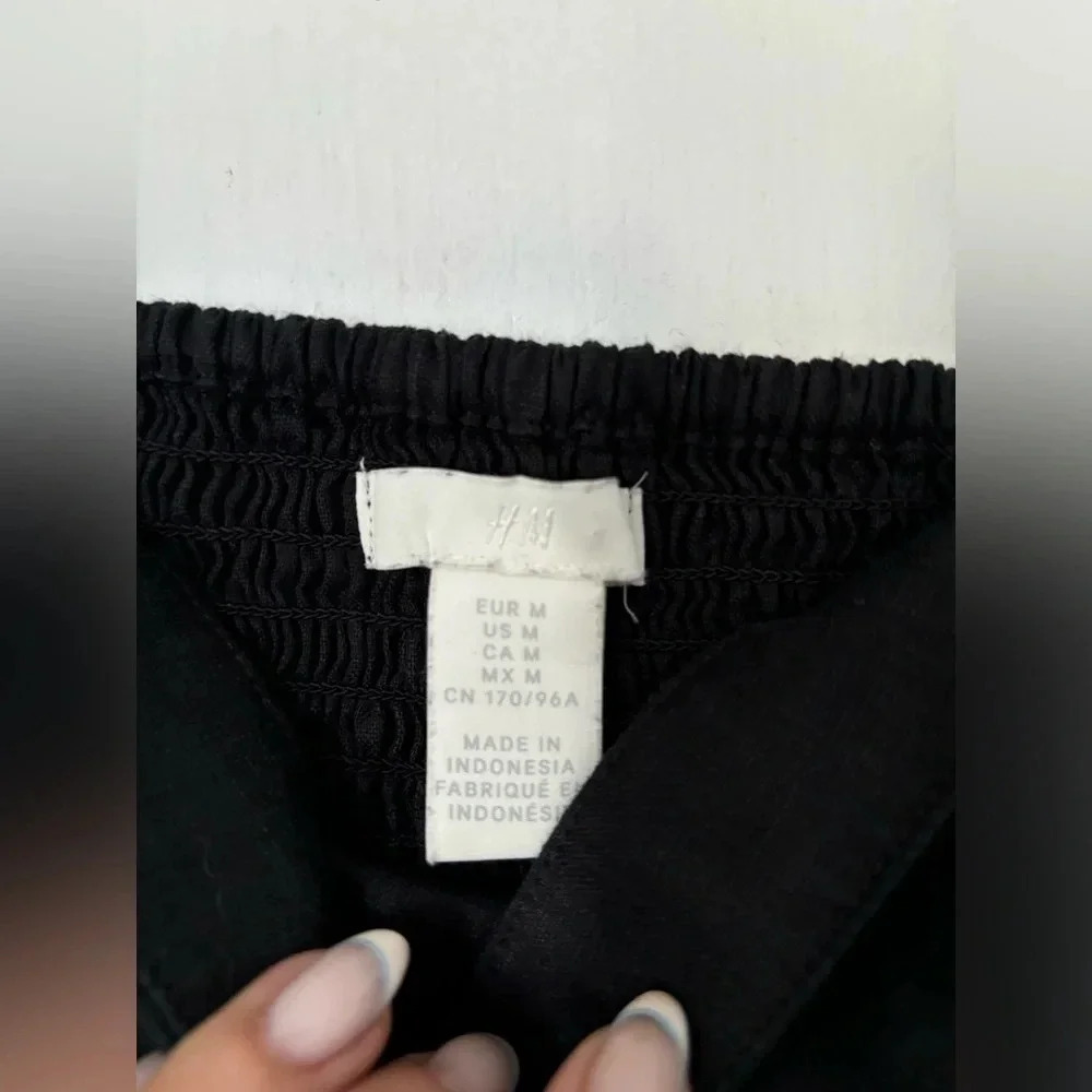 H&M  Linen Top - Picture 5 of 7